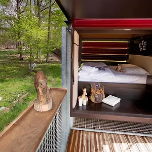  Lodge Les Tanières Du Zoosafari De Thoiry France